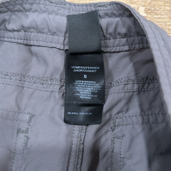 THE NORTH FACE Women’s Pants in Excellent Condition Size Zero - Picture 5 of 7